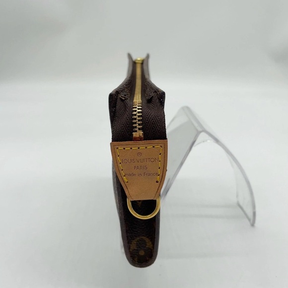 Authentic Louis Vuitton Monogram Bucket PM Pouch💕💕 - Picture 4 of 16